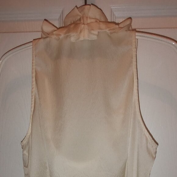 WHITE HOUSE BLACK MARKET BLOUSE SILK COWL DRAPED RUFFLED NECK IVORY XS - Picture 2 of 9